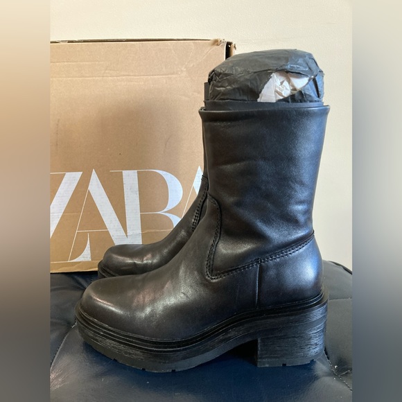 Zara black leather boots 7.5 - Picture 3 of 8